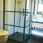 Hostel Ni Lara *